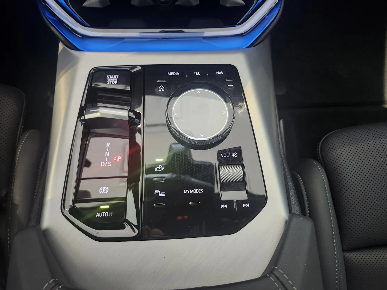 2025 BMW X3 30 xDrive Main Image