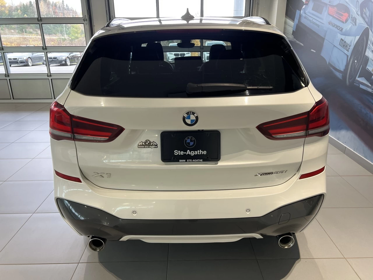 2020 BMW X1 xDrive28i Image principale