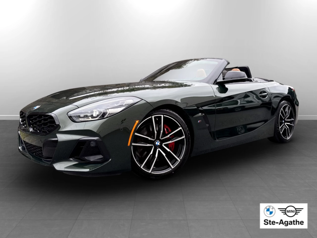 2025 BMW Z4 M40i Main Image