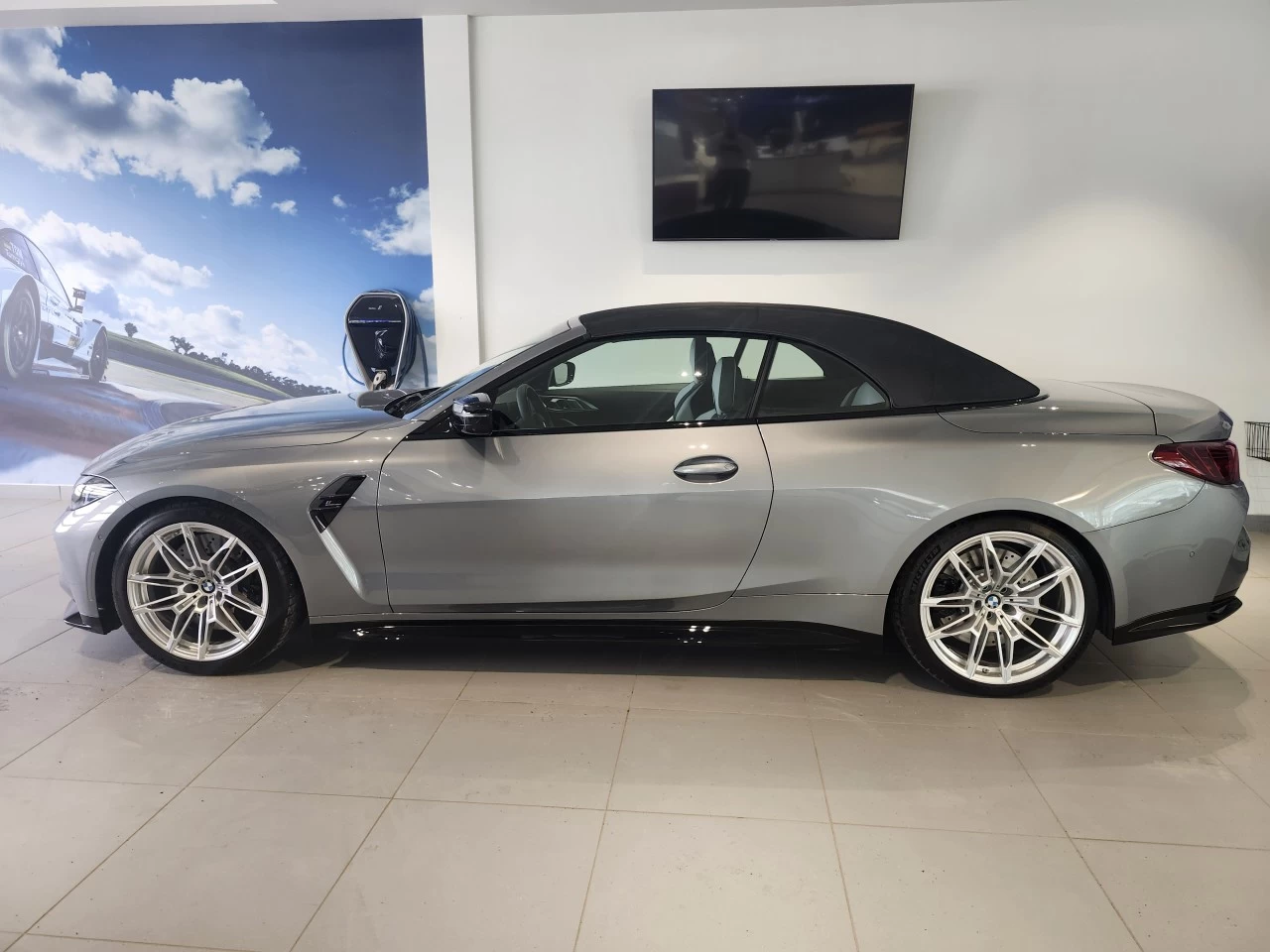 2025 BMW M4 Competition xDrive Image principale
