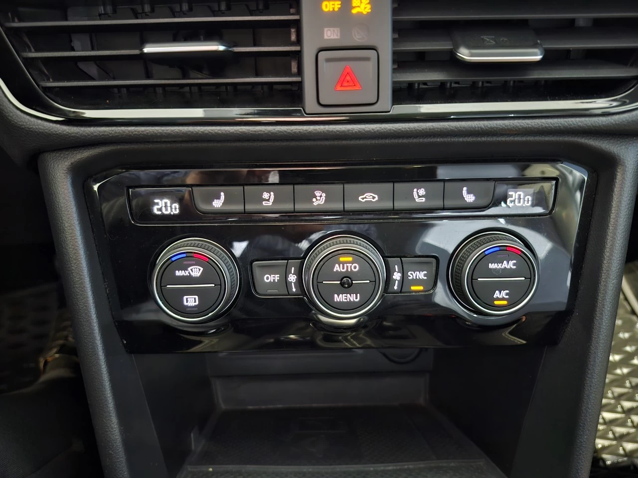 2023 Volkswagen Taos Highline Image principale