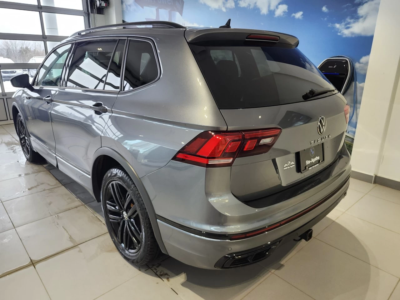 2022 Volkswagen Tiguan Comfortline R-Line Black Edition Image principale