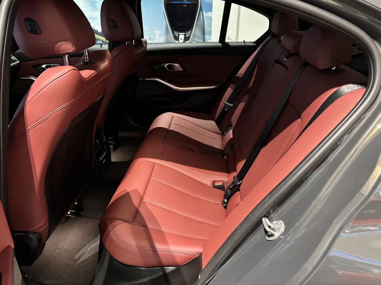 2024 BMW SÉrie 3 M340i xDrive Image principale