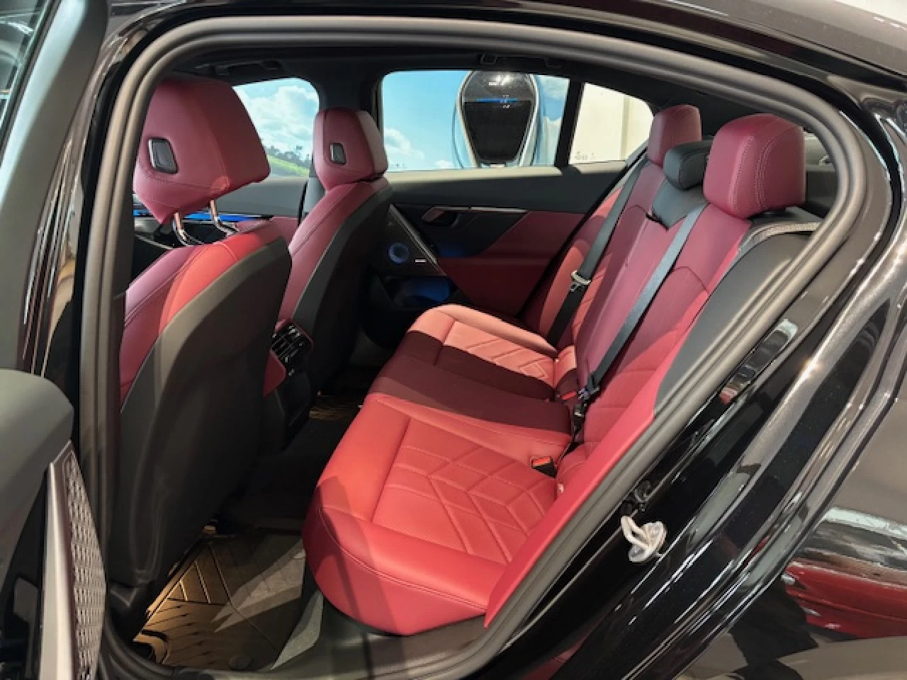 2026 BMW i5 xDrive40 Sedan Main Image