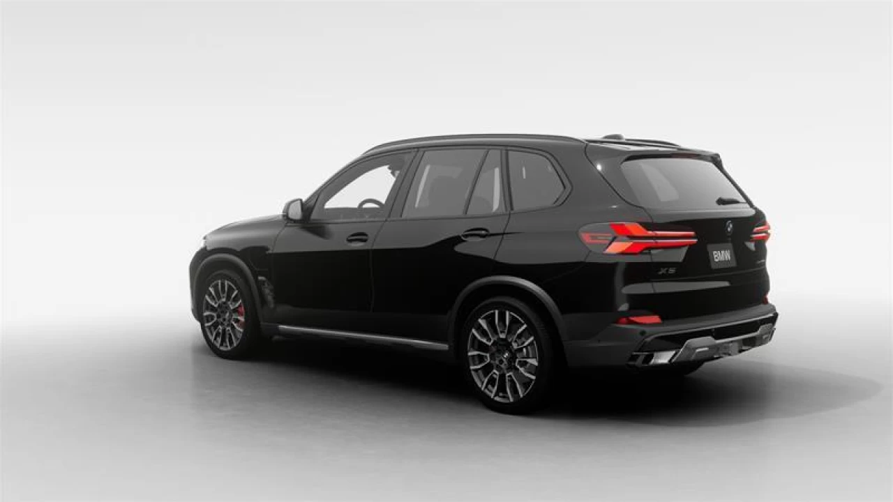 2026 BMW X5 xDrive50e Main Image