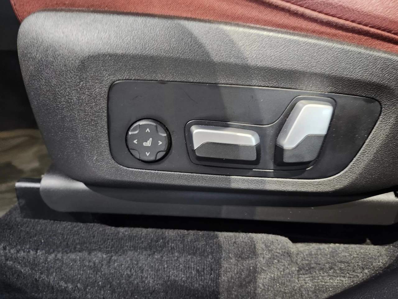 2023 BMW X3 xDrive30i Main Image