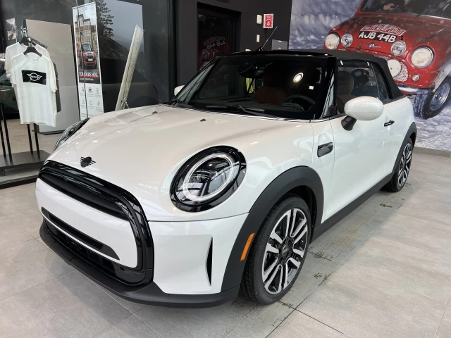 MINI Cooper Convertible  2024