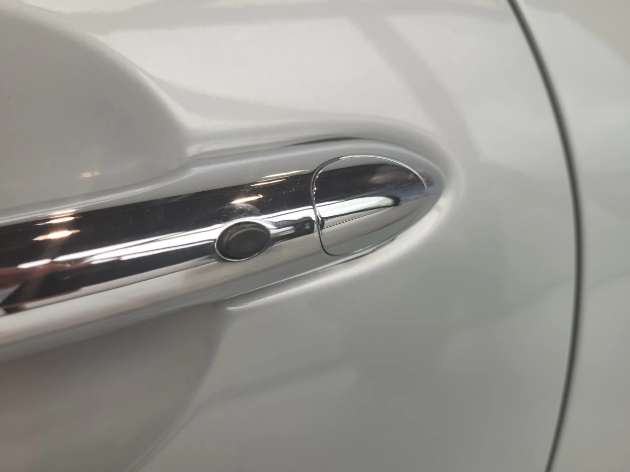 2022 Mini Cooper Cooper SE https://www.bmwsteagathe.com/resize/b990ff35b810a3abc0cc817b2ca24889-1