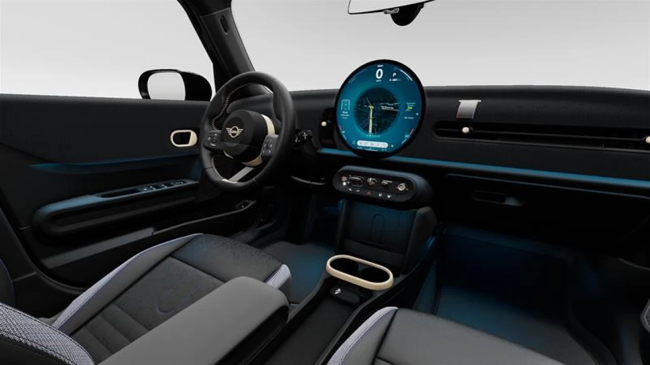 2026 MINI 5 Door Cooper S FWD Image principale