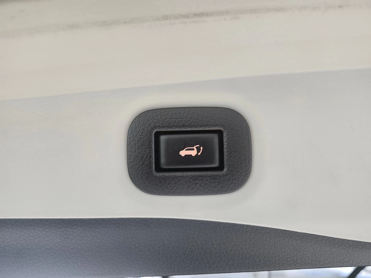 2014 Nissan Rogue SL Main Image