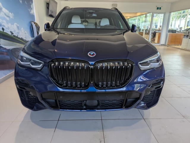 BMW X5 M50i 2023