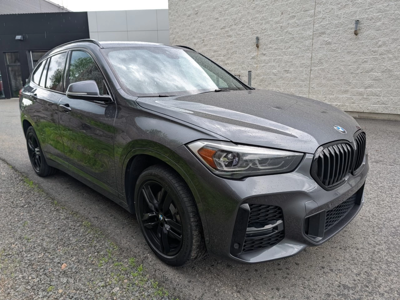 2022 BMW X1 xDrive28i Main Image