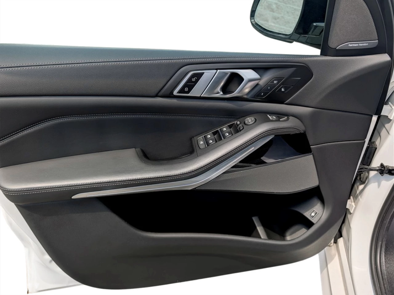 2023 BMW X5 X5 xDrive45e Image principale