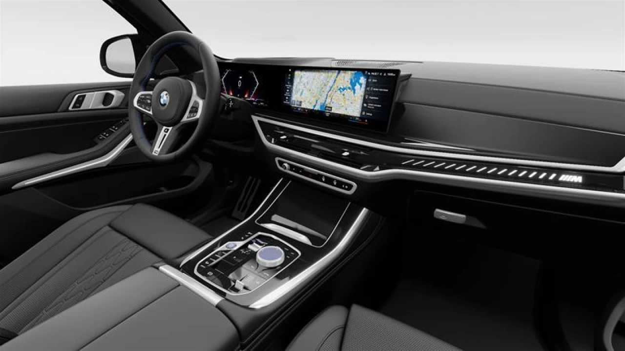 2026 BMW X5 M60i xDrive Main Image