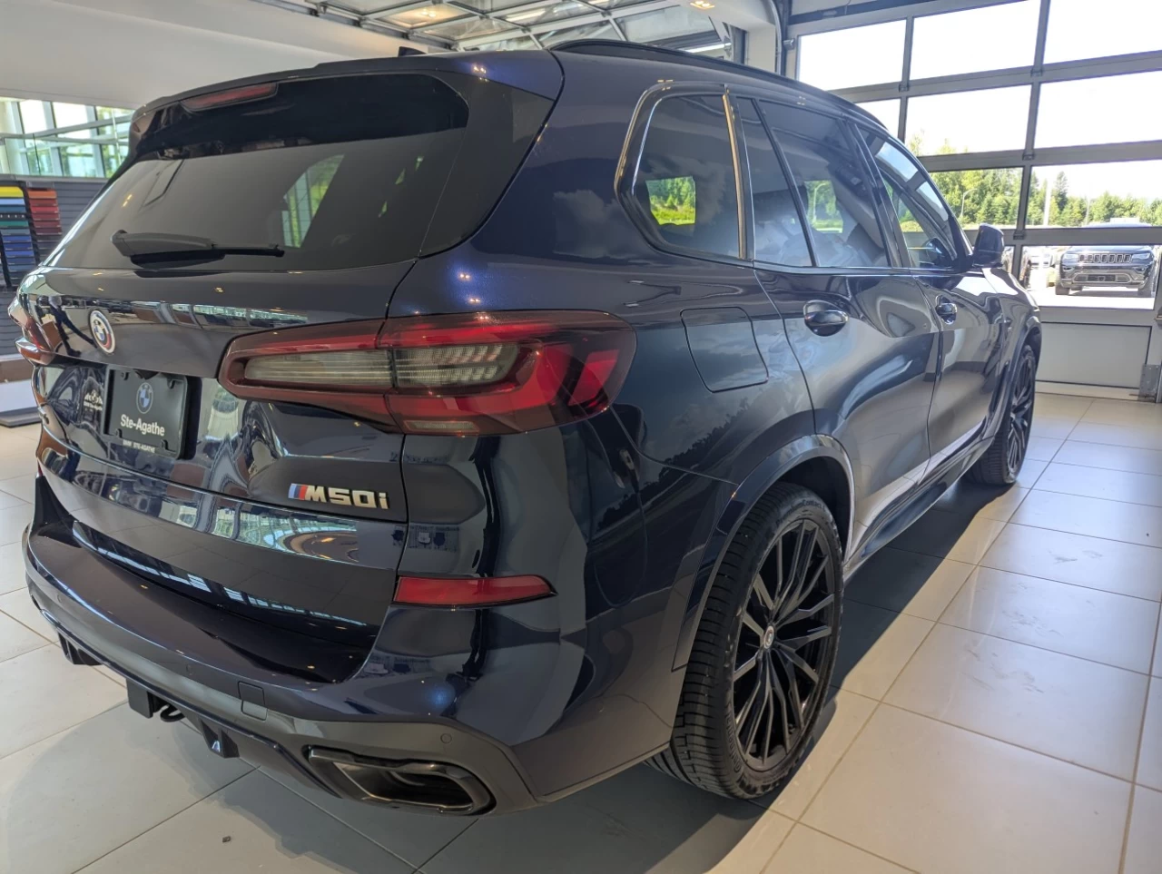 2023 BMW X5 M50i Main Image