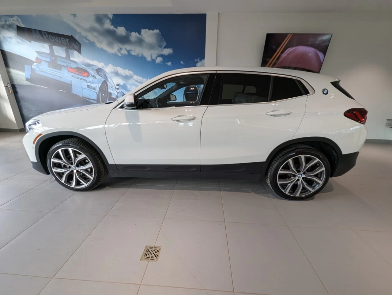 2021 BMW X2 xDrive28i Image principale