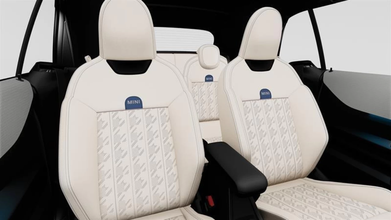 2026 MINI Convertible Cooper S FWD Image principale