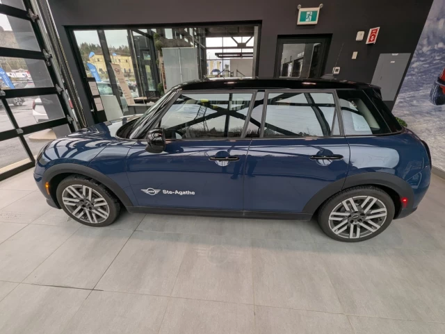 MINI 5 Door Cooper C FWD 2025