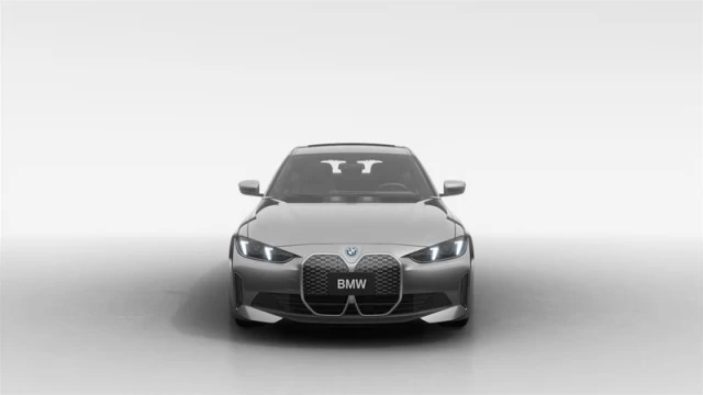 BMW i4 eDrive35 Gran Coupe 2025