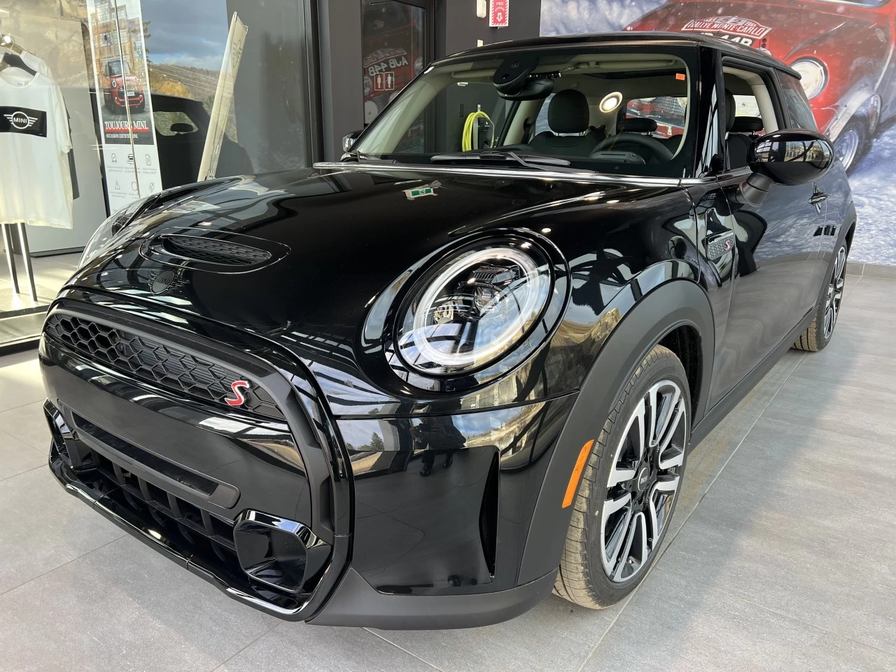2024 MINI COOPER S 3 Door Main Image