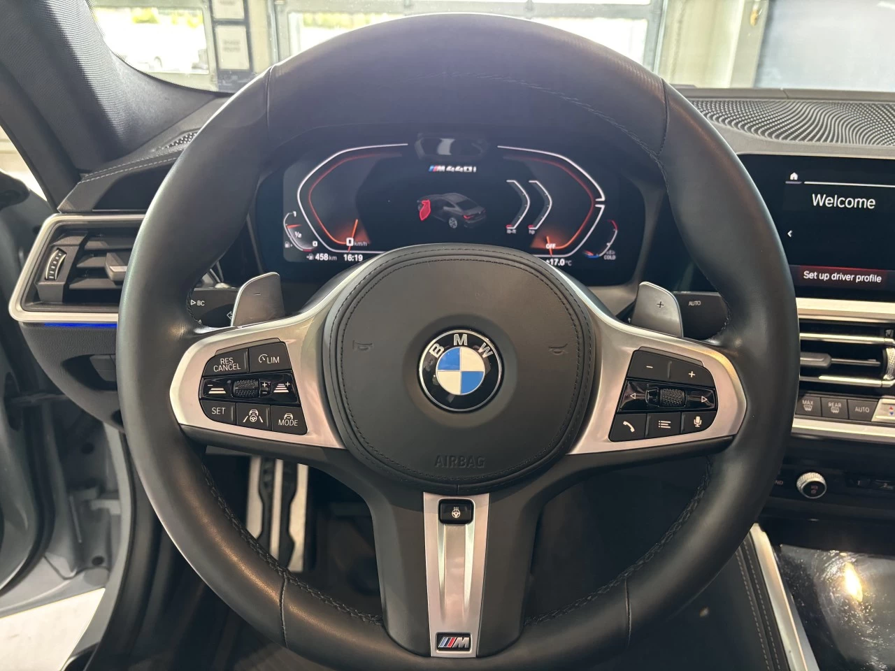 2023 BMW M440i xDrive M440i xDrive Image principale