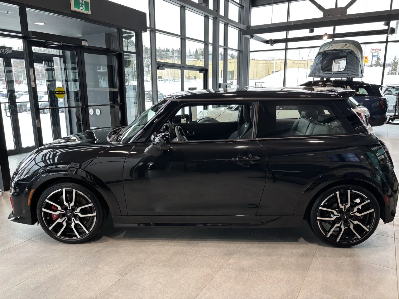 2025 MINI John Cooper Works 3 Door Image principale