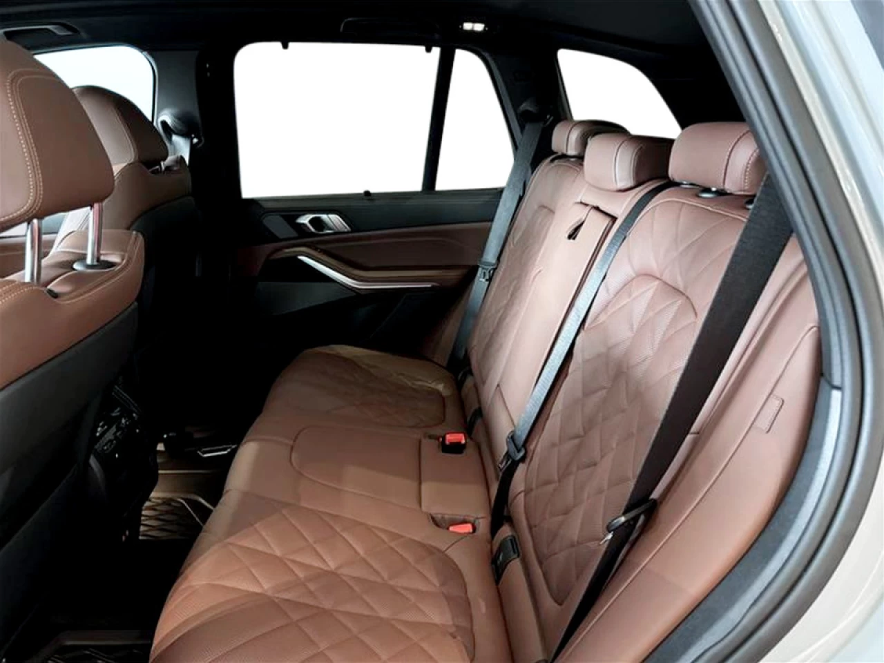 2026 BMW X5 xDrive40i Main Image