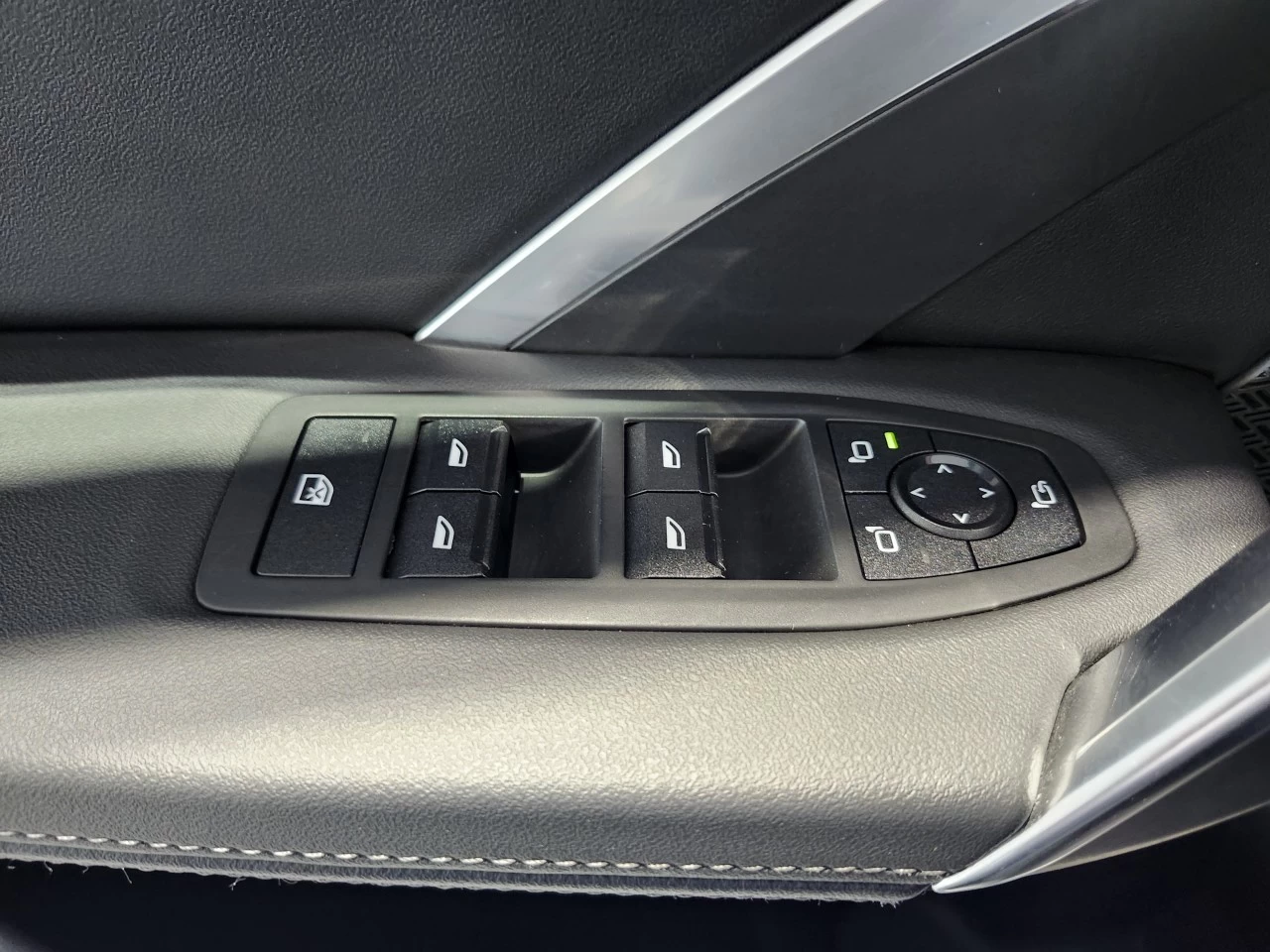 2024 BMW X1 xDrive28i Main Image