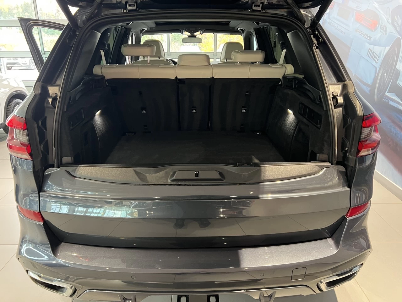 2022 BMW X5 xDrive40i Image principale
