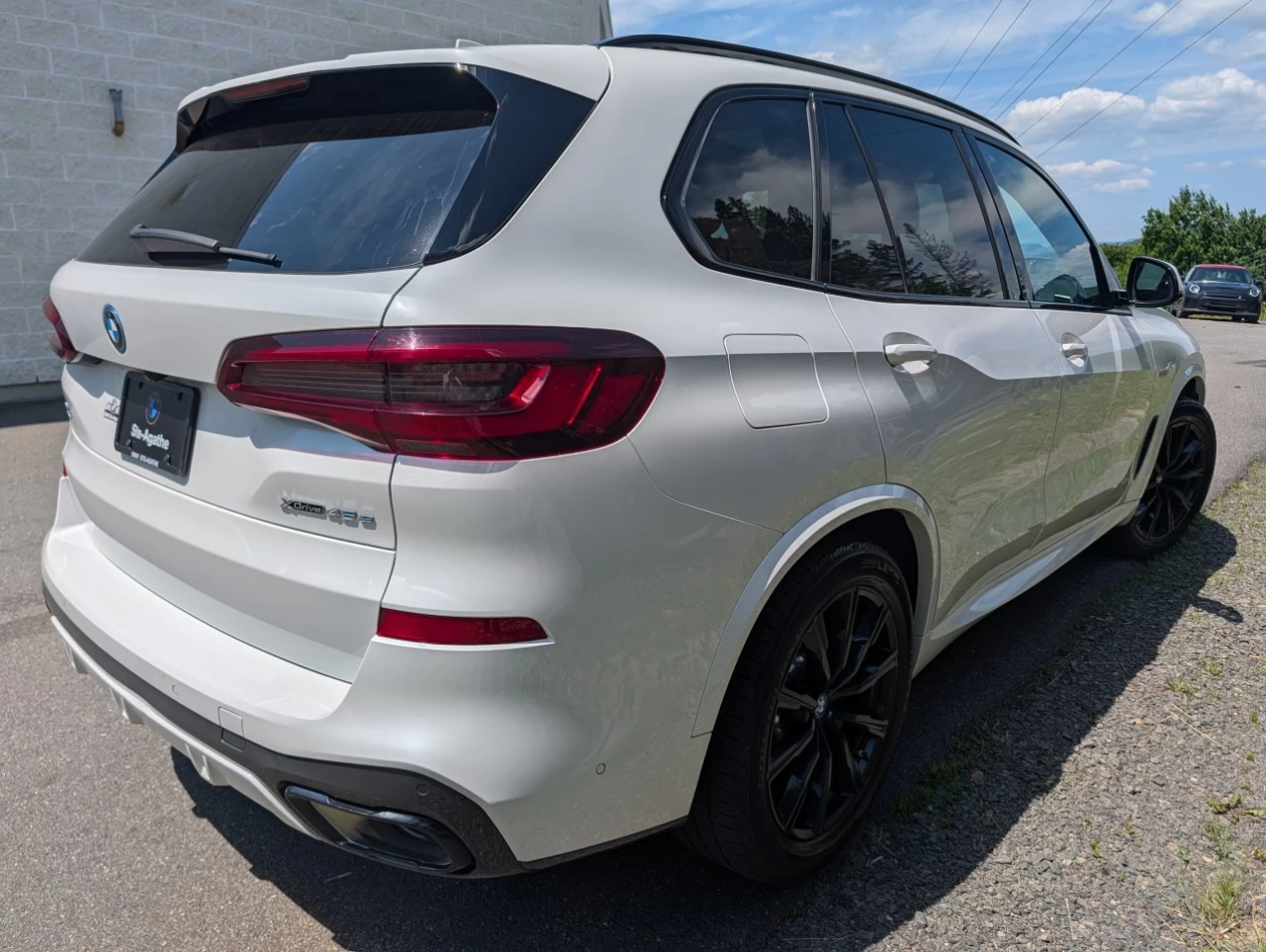2023 BMW X5 X5 xDrive45e Main Image
