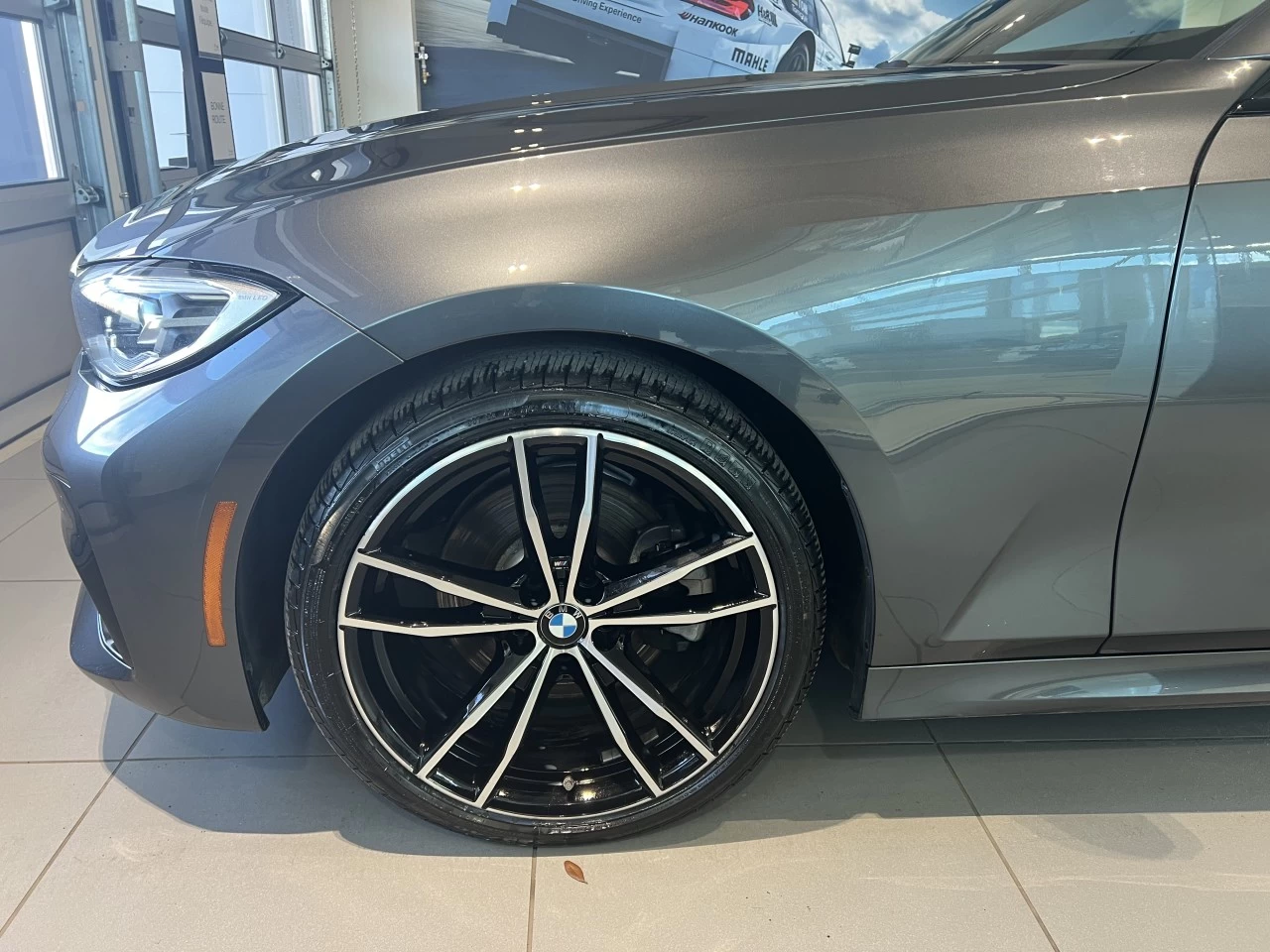 2021 BMW 330i xDrive 330i xDrive Image principale