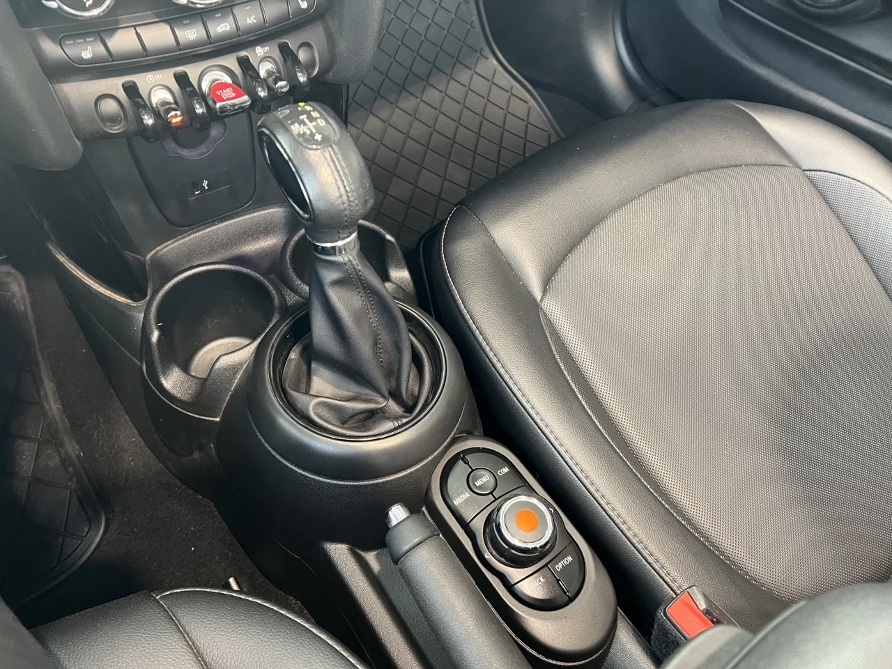 2019 Mini Convertible Cooper Main Image