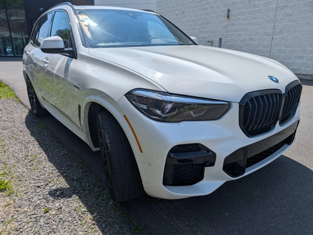 2023 BMW X5 X5 xDrive45e Main Image