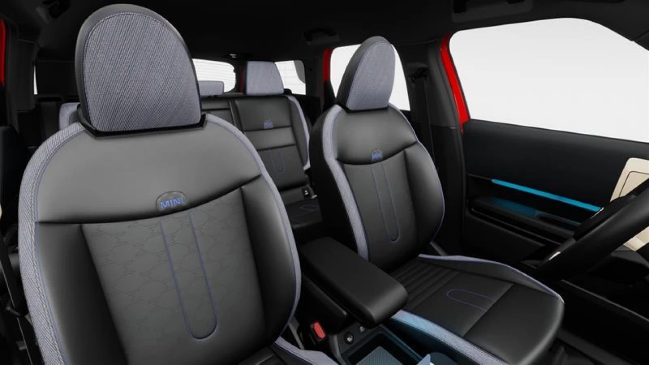 2026 MINI Countryman Cooper S ALL4 Main Image