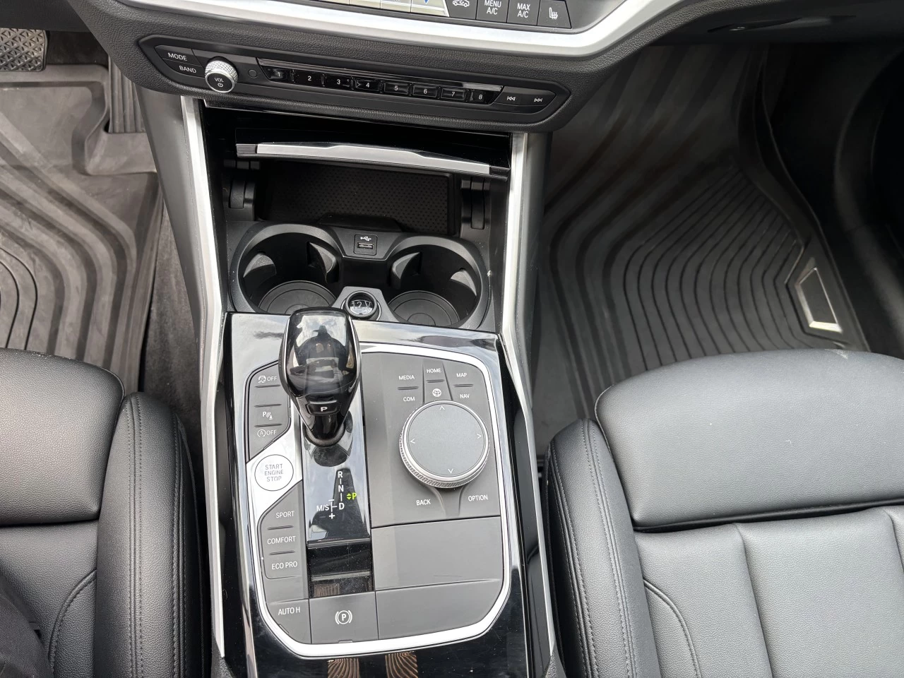 2020 BMW 3 Series 330i xDrive Main Image