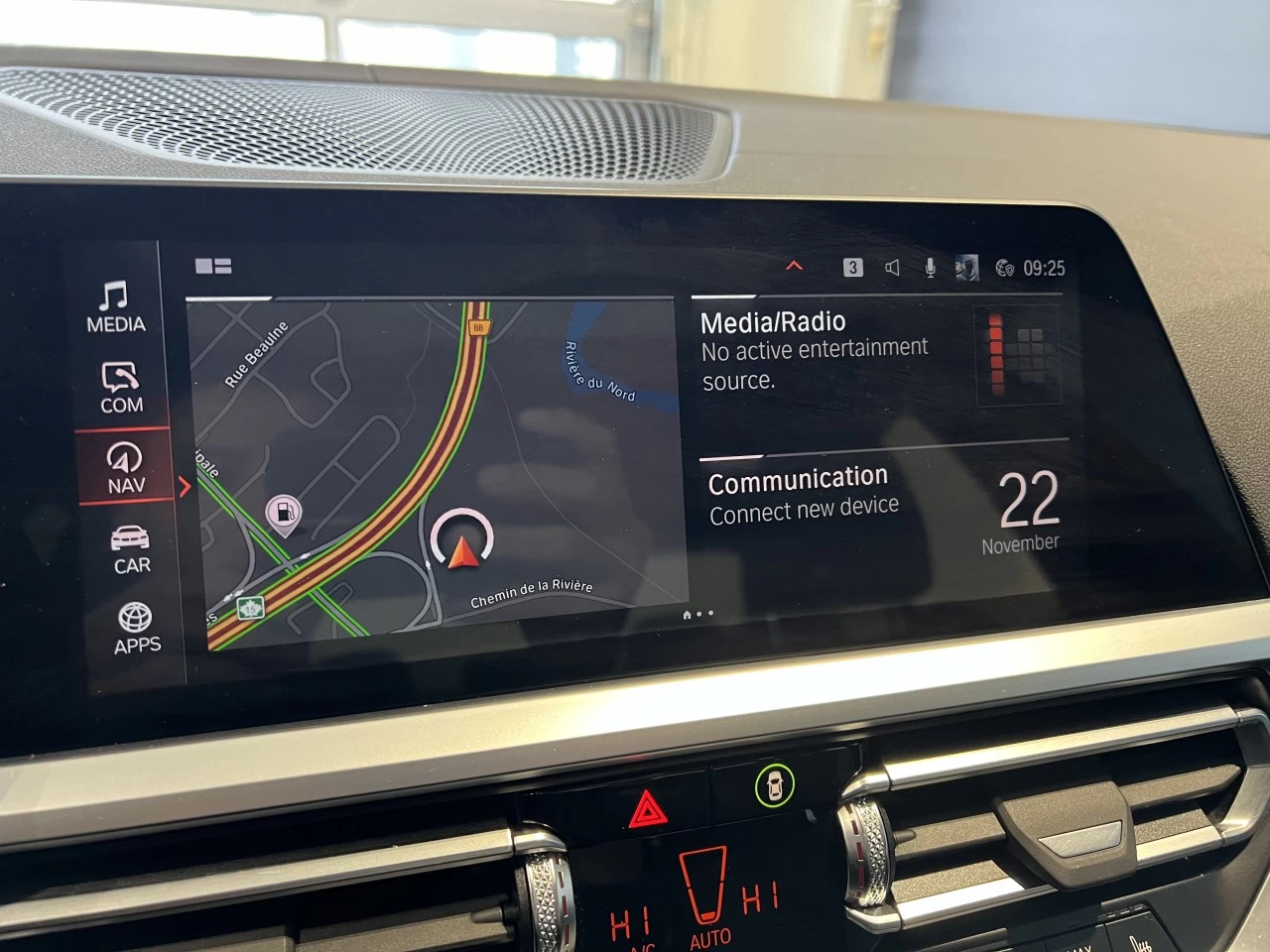 2022 BMW M340i xDrive M340i xDrive Image principale