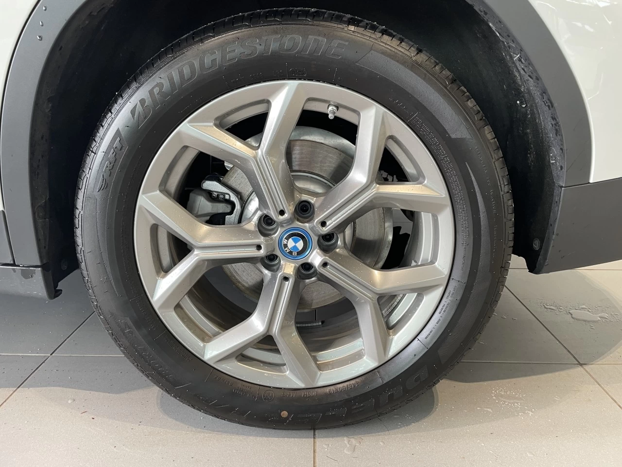 2023 BMW X3 xDrive30e Image principale