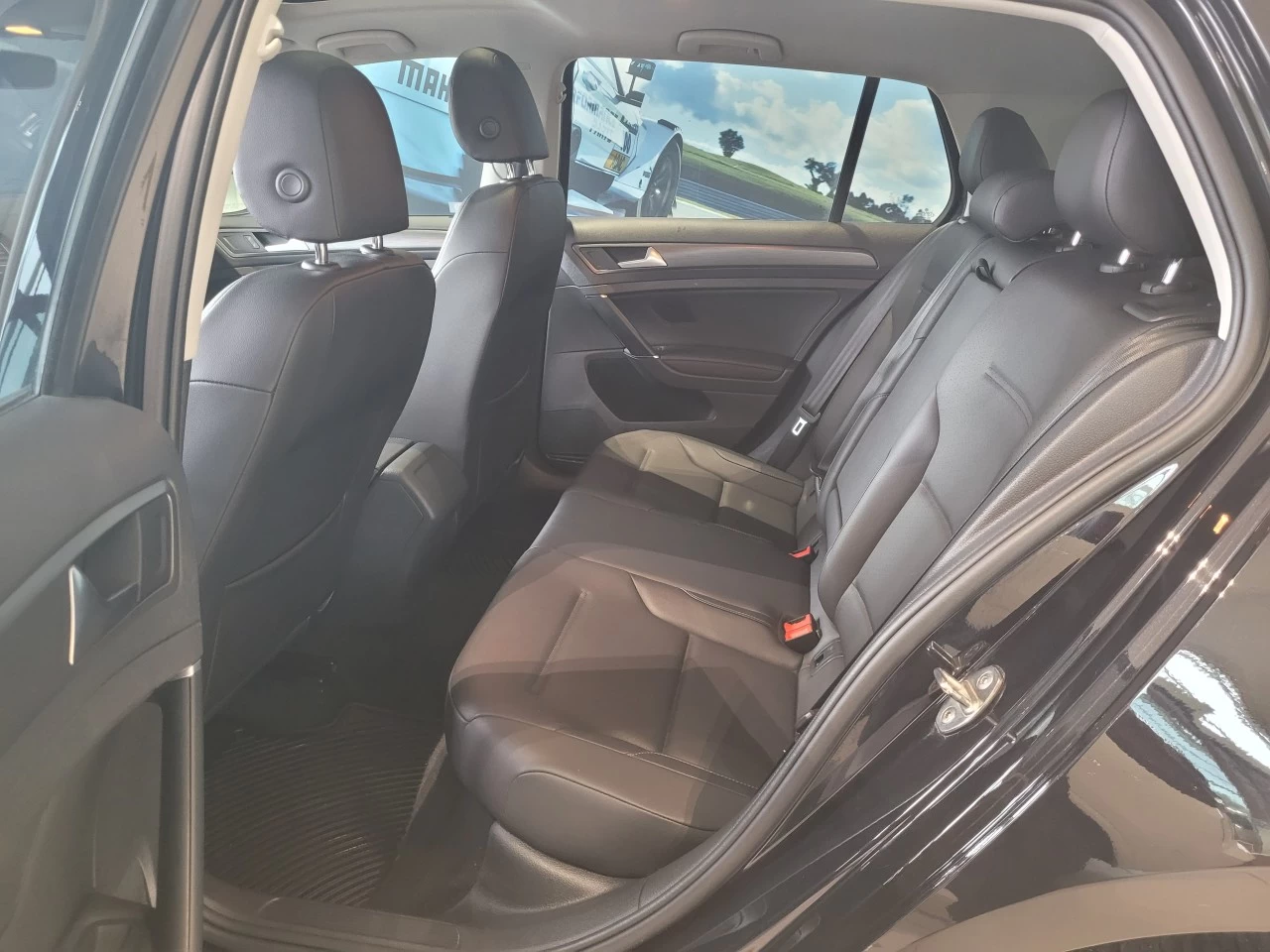 2019 Volkswagen Golf Highline Image principale