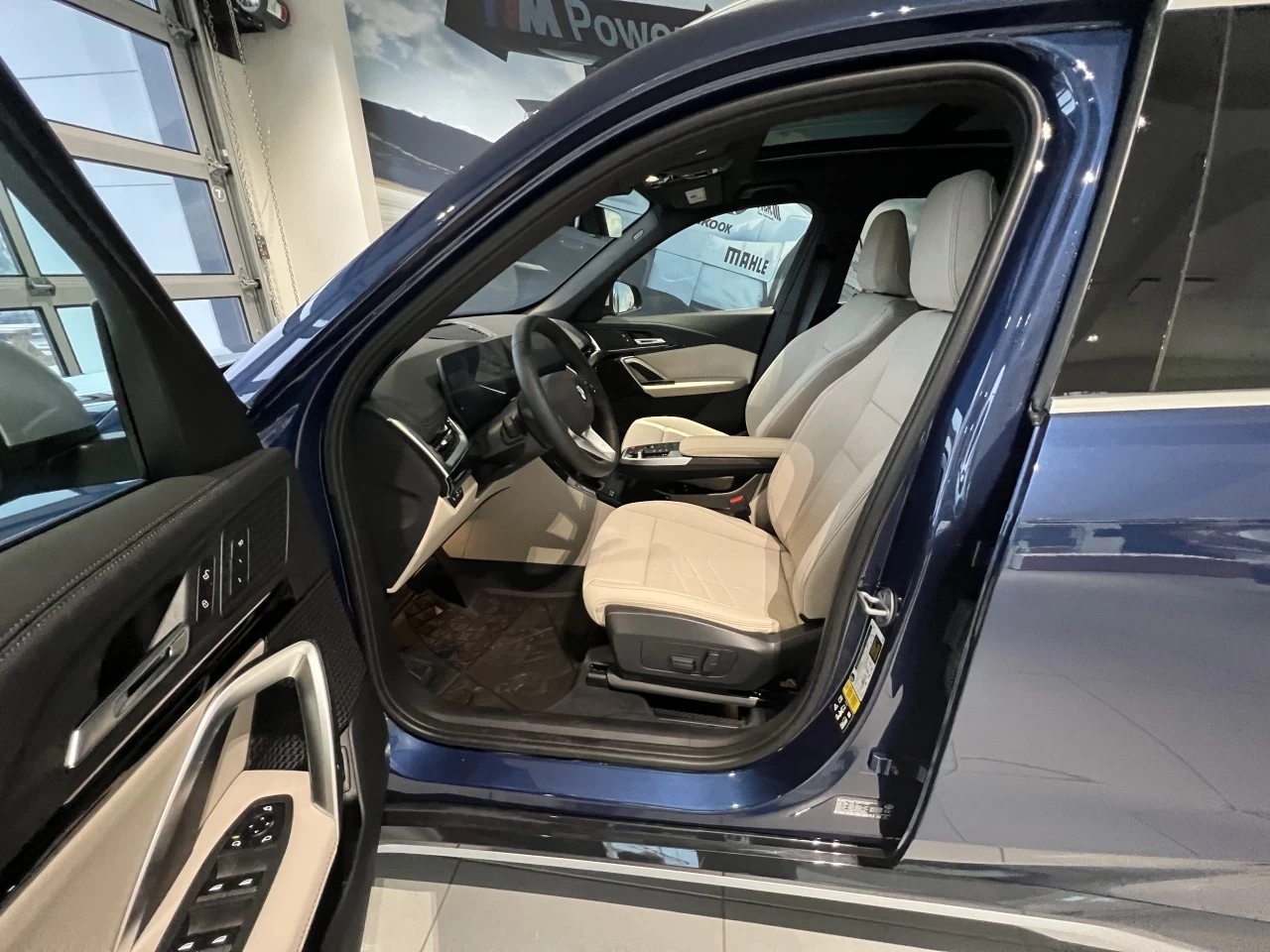 2023 BMW X1 xDrive28i Image principale