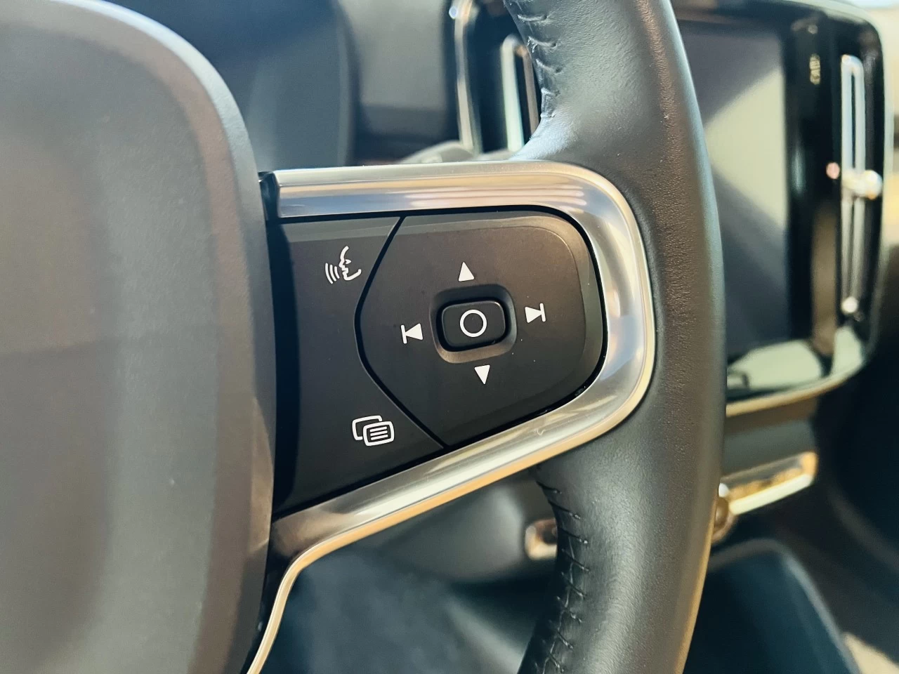 2020 Volvo XC40 Inscription Image principale