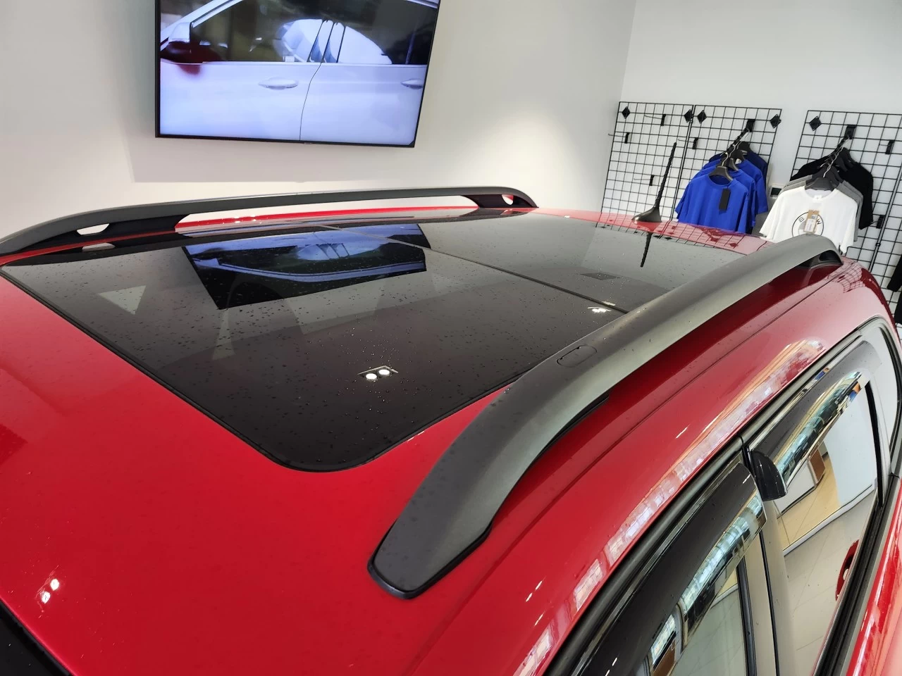 2019 Jeep Cherokee Trailhawk Main Image