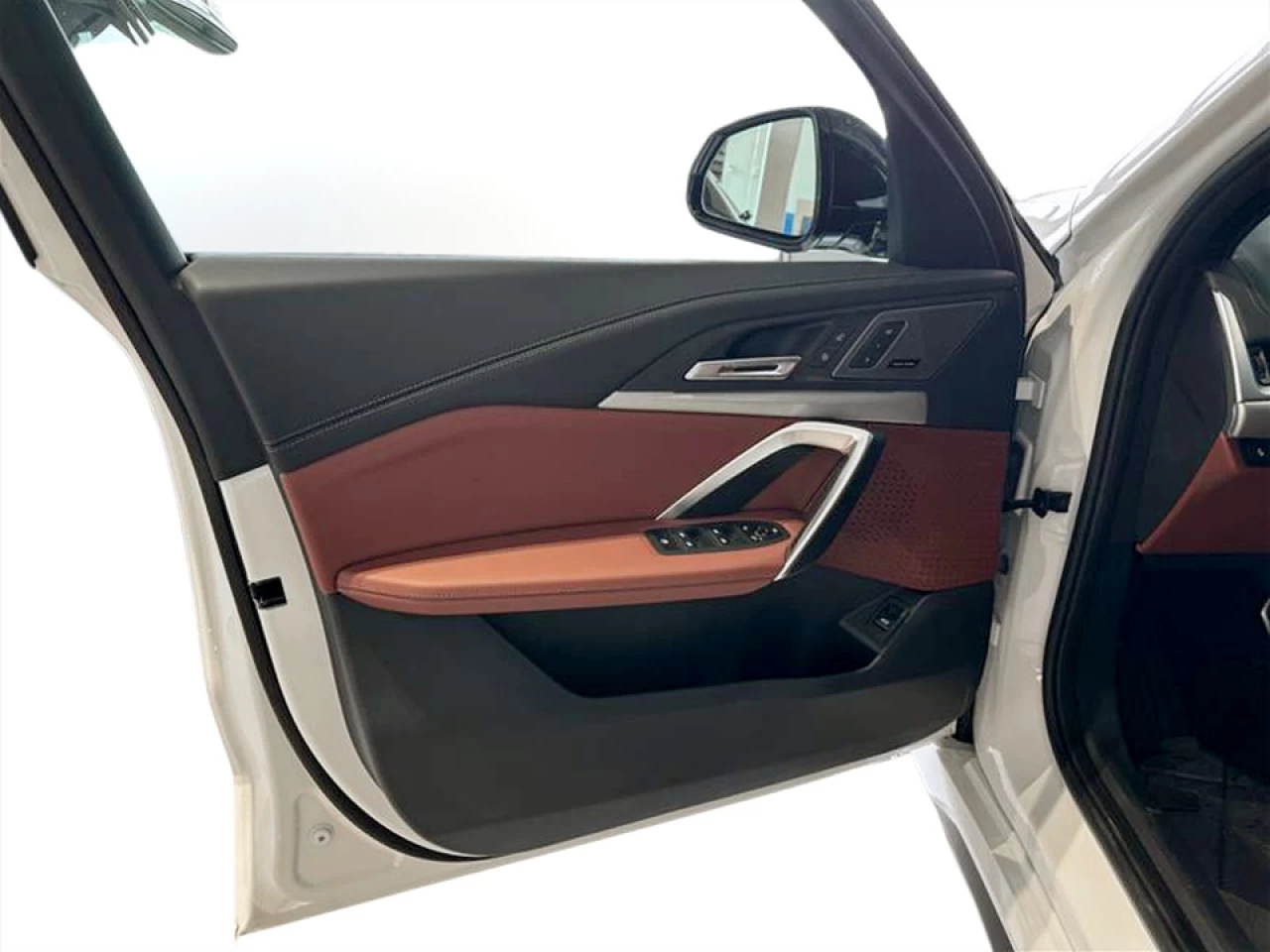 2026 BMW X1 xDrive28i M Sport Edition Main Image