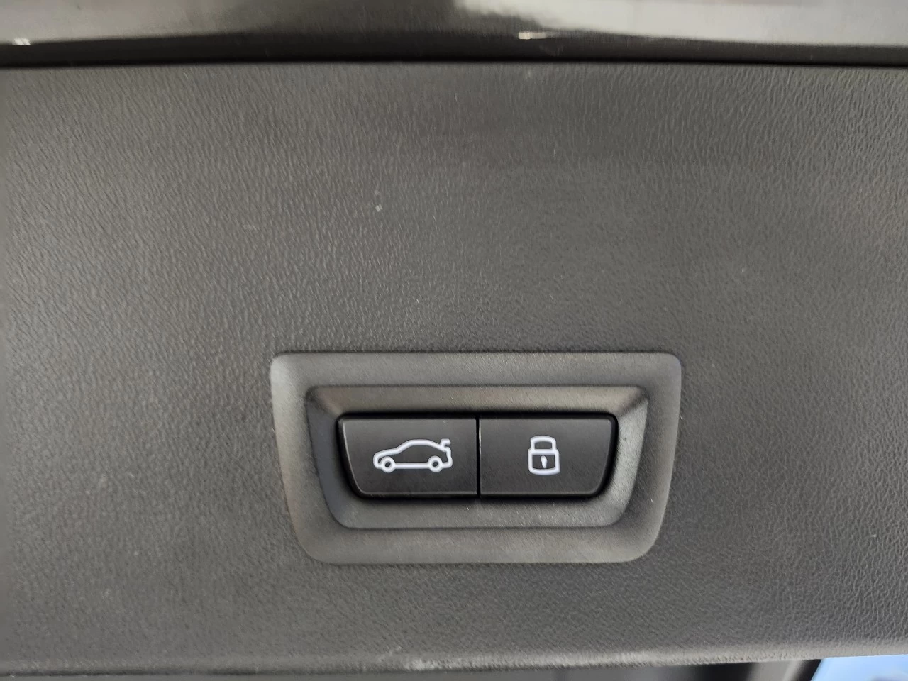 2025 BMW X3 30i xDrive Main Image