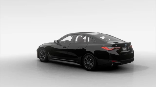 BMW i4 eDrive40 Gran Coupe 2025