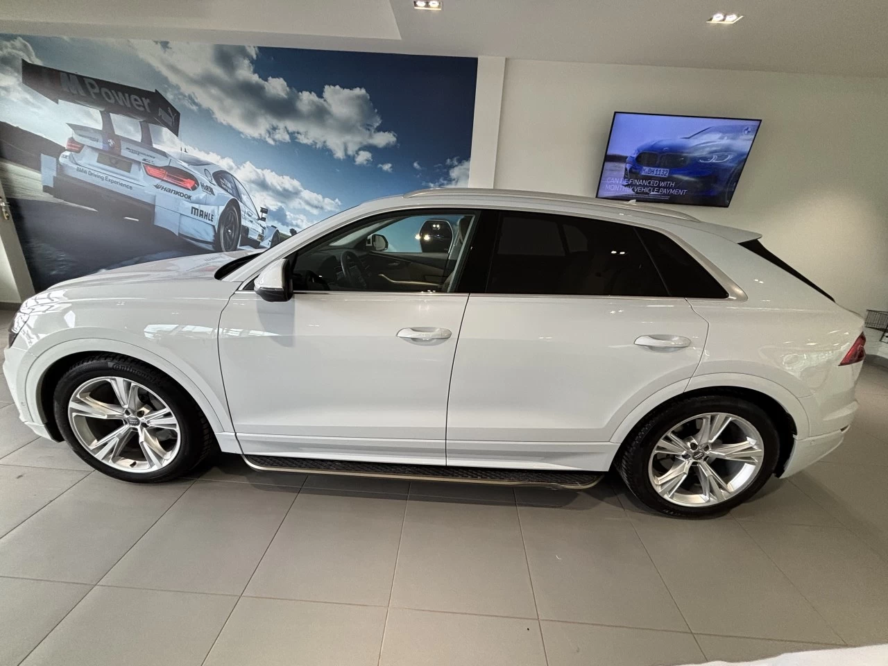 2019 Audi Q8 Technik Image principale