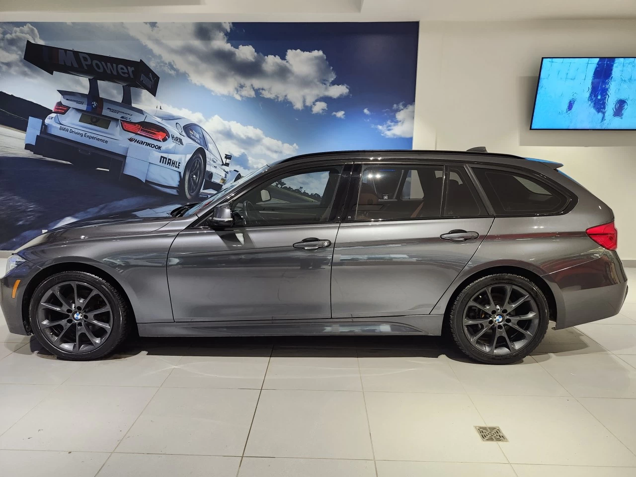 2017 BMW 3 Series 328d xDrive Main Image