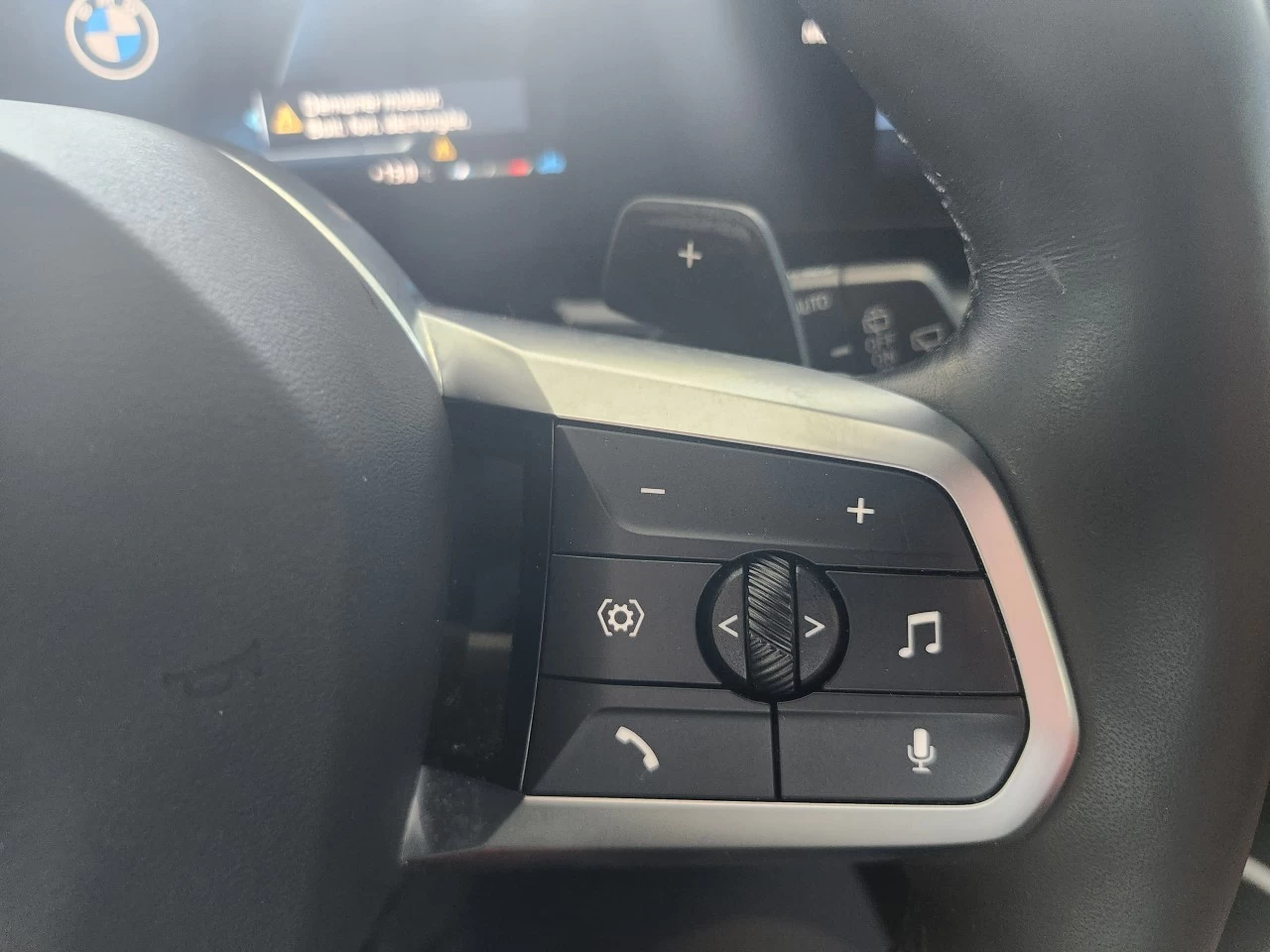 2023 BMW X1 xDrive28i Main Image