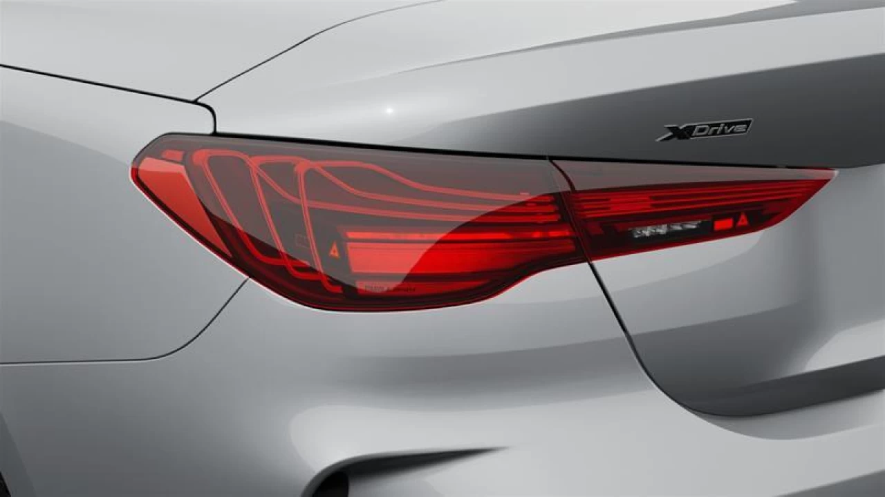 2026 BMW 4 Series xDrive Cabriolet Main Image