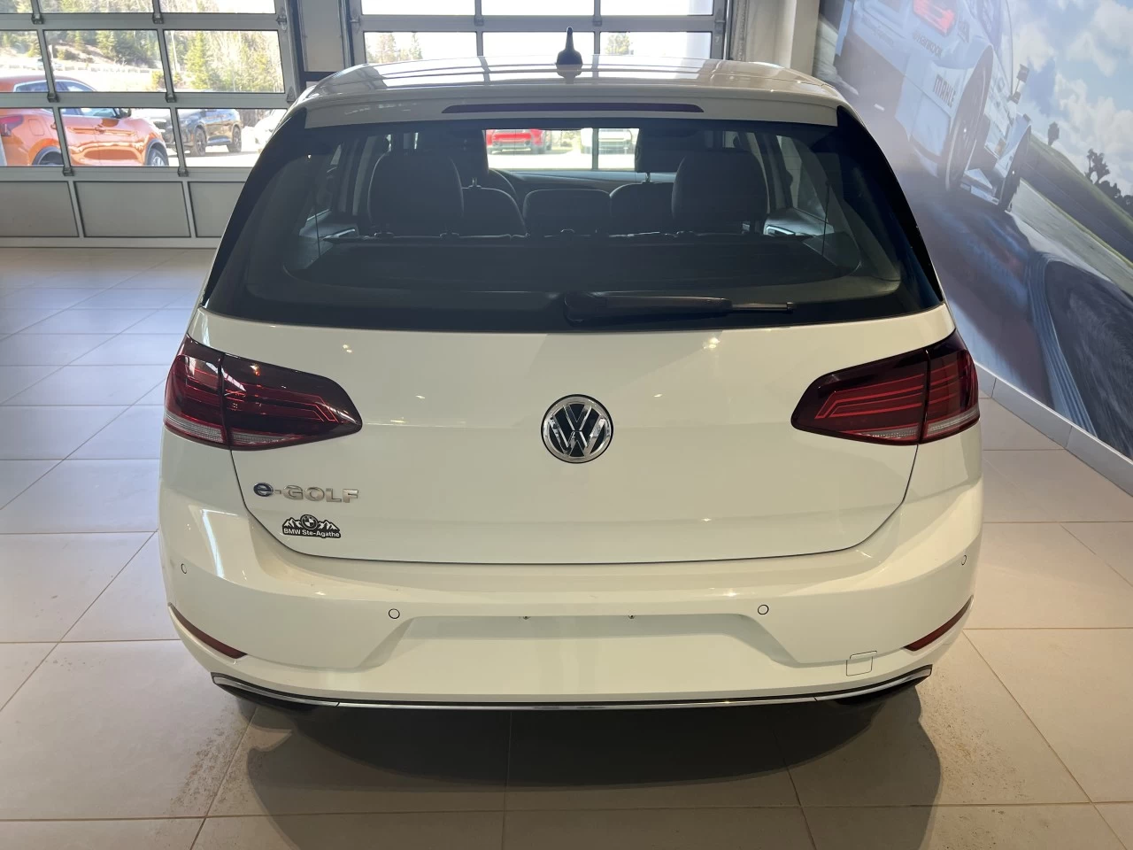 2020 Volkswagen e-Golf Comfortline Main Image