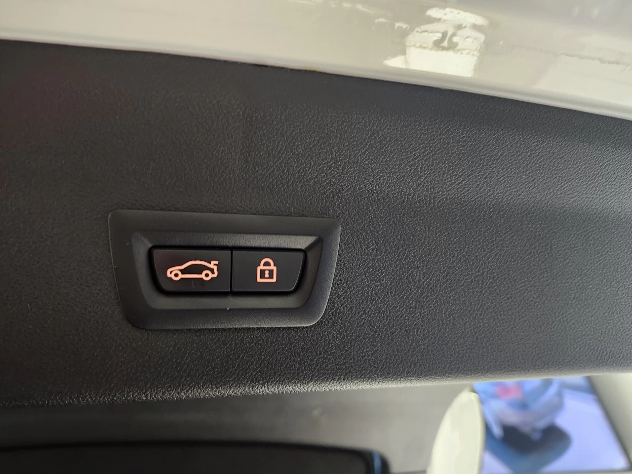 2023 BMW X4 xDrive30i Main Image